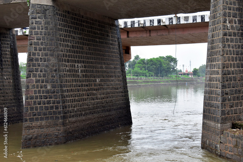 bridge over the river thames