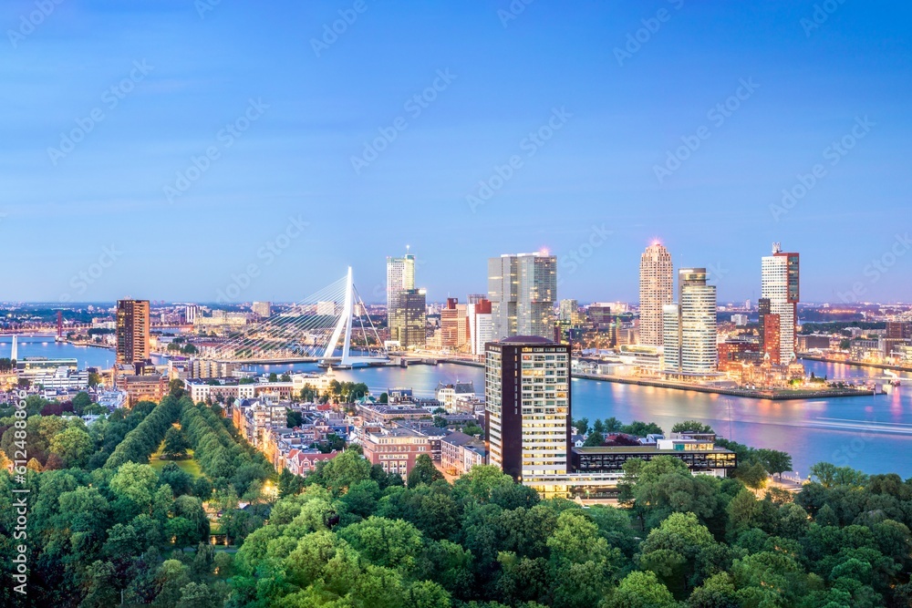 Obraz premium Skyline of Rotterdam at sunrise, Netherlands