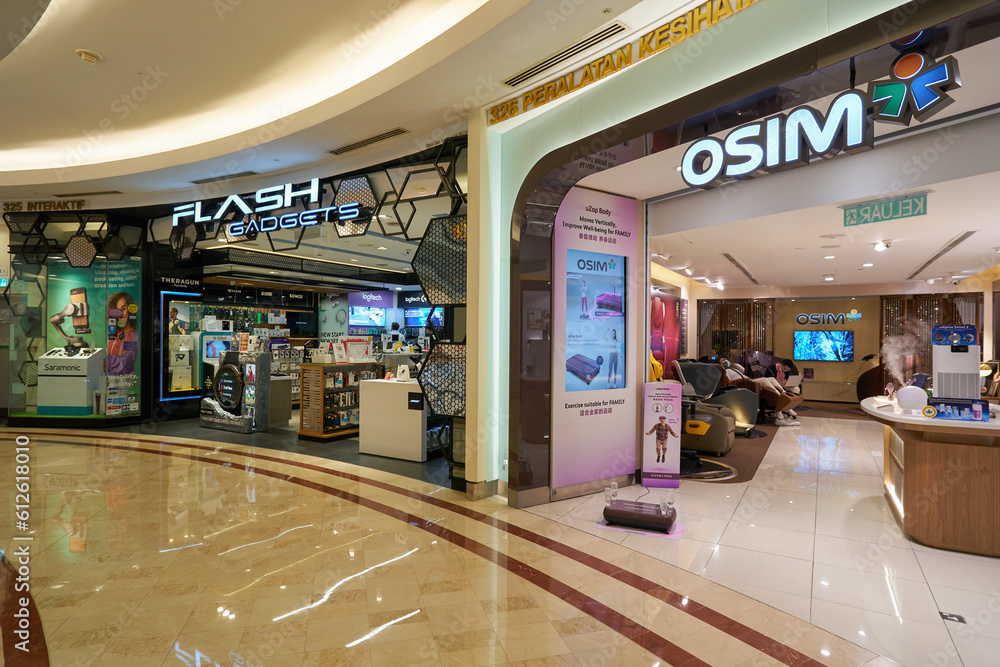 KUALA LUMPUR, MALAYSIA CIRCA MAY, 2023 Flash Gadgets and OSIM stores