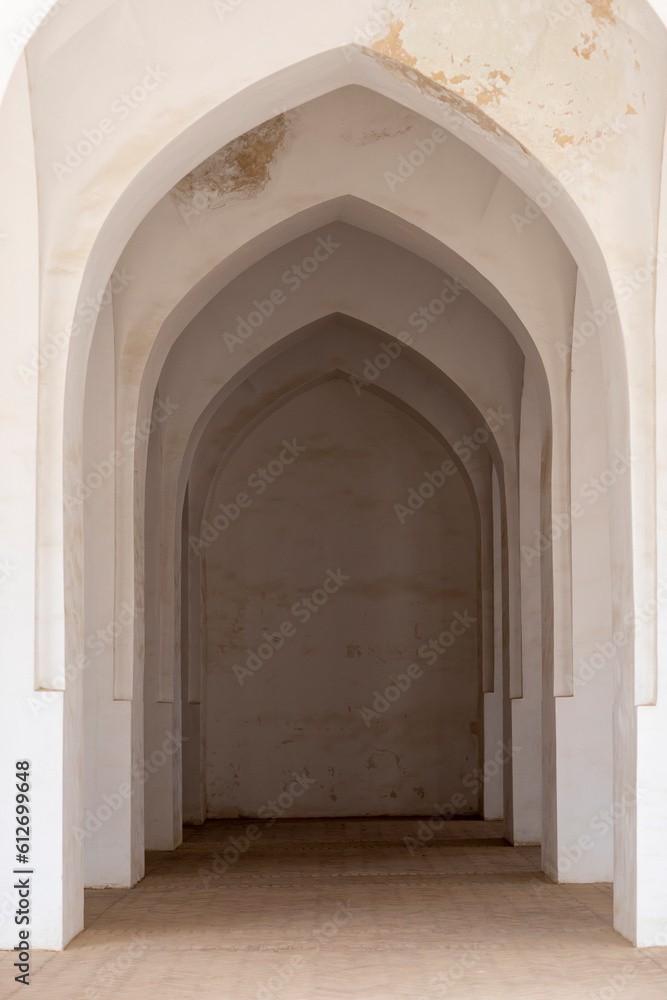 white painted arch in uzbekistan