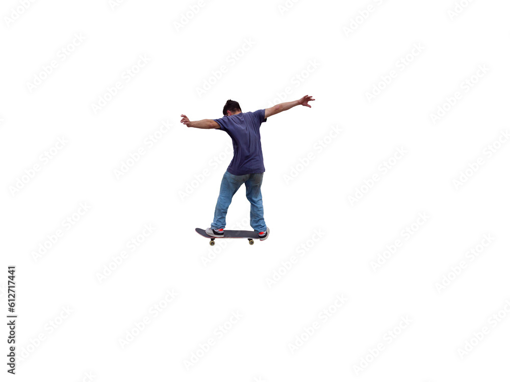 Jeune homme faisant du skate-board en jean et T-shirt. 