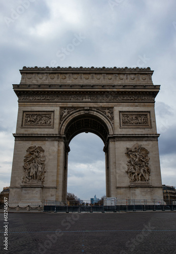 Arco di Trionfo di Parigi, Francia © Laura
