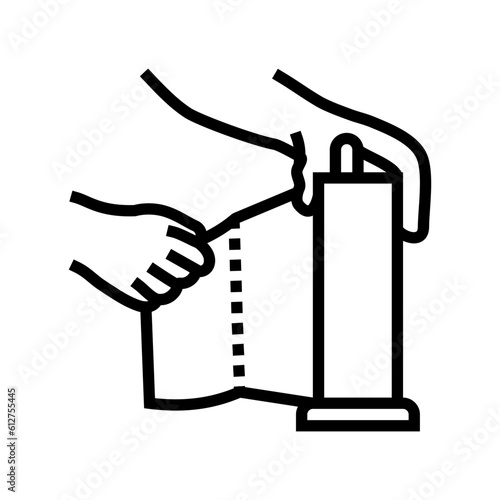 hand tearing paper towel line icon vector. hand tearing paper towel sign. isolated contour symbol black illustration