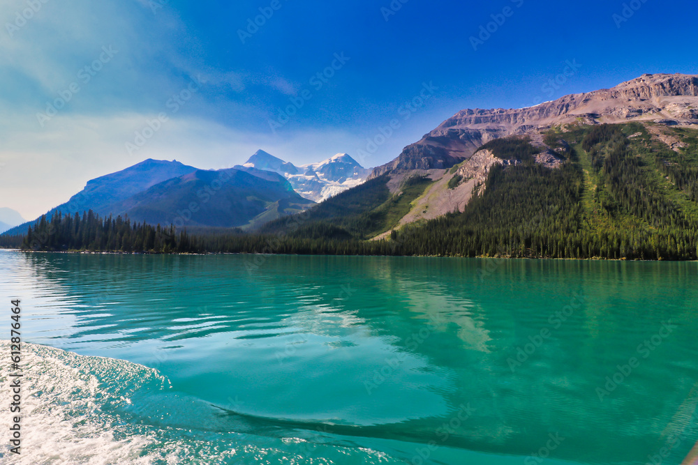 Sparkling blue waters of the Maligne Lake near Jasper in the Canada Rockies