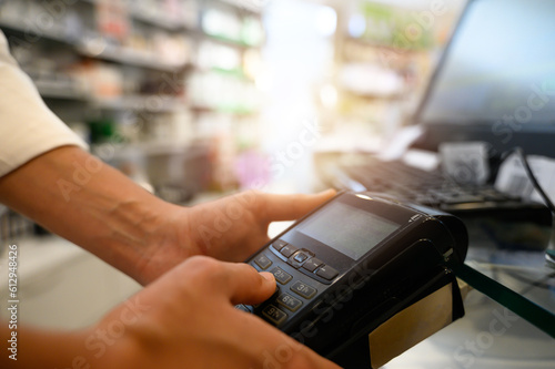 Shop payment by contactless creditcard and POS in a store
