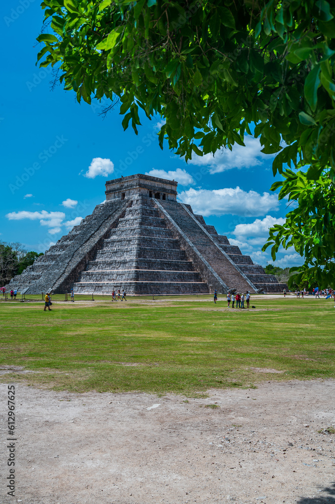 Temple of Kukulcan in Chichen Itza Temple of Kukulcan in Chichen Itza