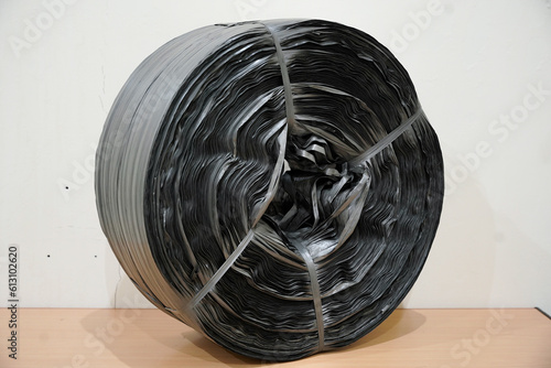 One large-sized raffia roll with a diameter larger than 30cm