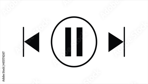 Black media player buttons Play circle icon set. Website set icon vector. for computer and mobile