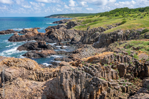 Obraz na płótnie Picturesque rocky coast on the Listi Peninsula south of Sinemorets w salonie