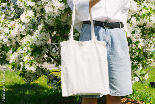 Canvas Print Woman hand holding eco bag