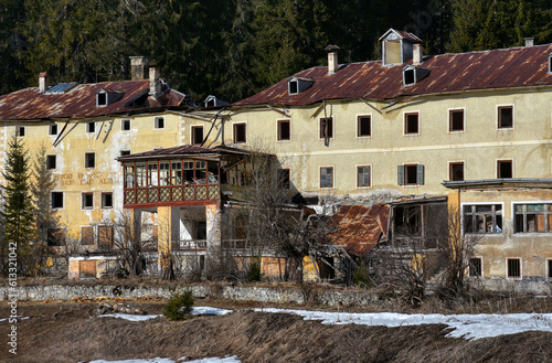 Canvastavla Prags, Pragsertal, Außerprags, Südtirol, Lost Place, Hotel, verfallen, Bad Alt-P