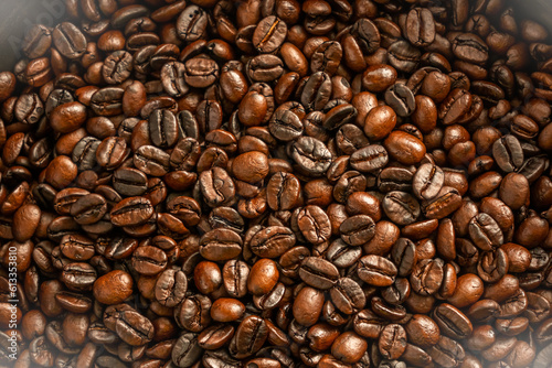 Wallpaper Mural キャンプでコーヒー　Roasting coffee beans outdoors Torontodigital.ca