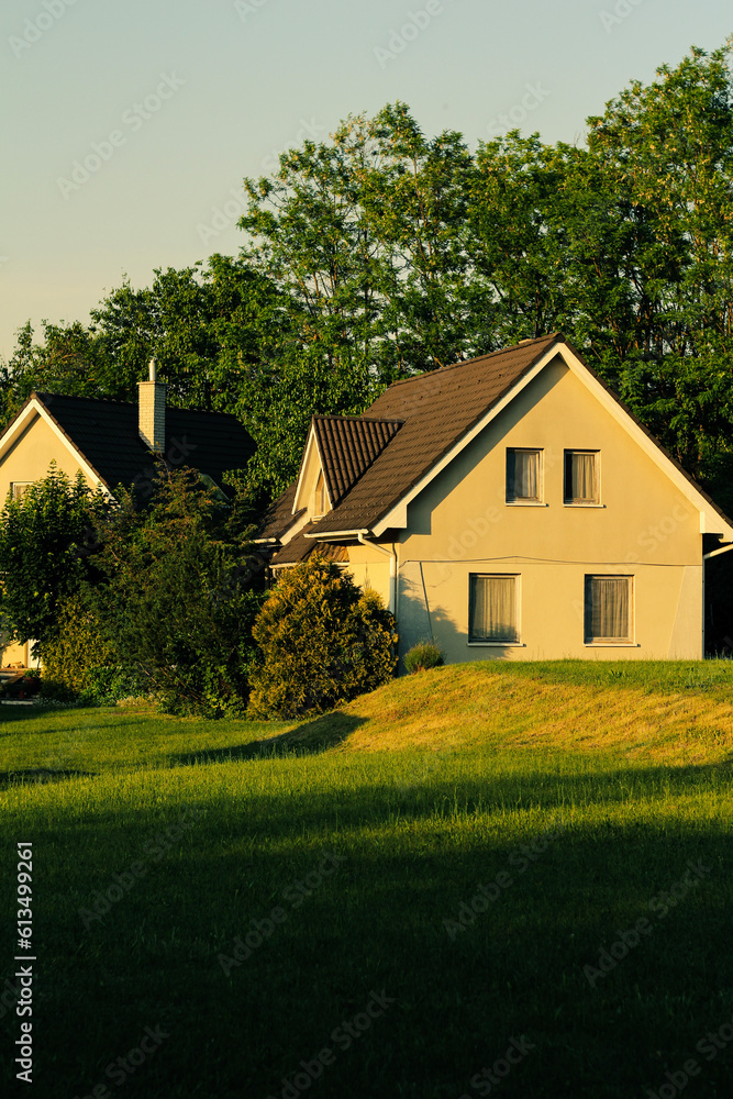 house on the hill house on the hill