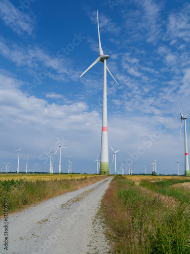 Windkraftanlage in Ostfriesland © Markus