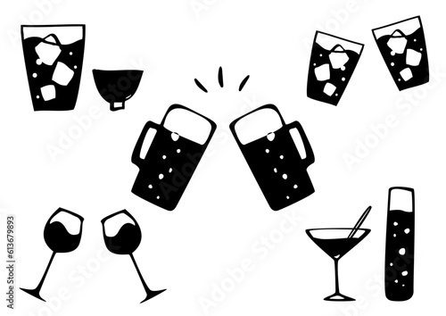 Set of hand drawn drinks. Drinks, cocktails, beer, wine, alcoholic beverages. cheers. Vector illustration.	

