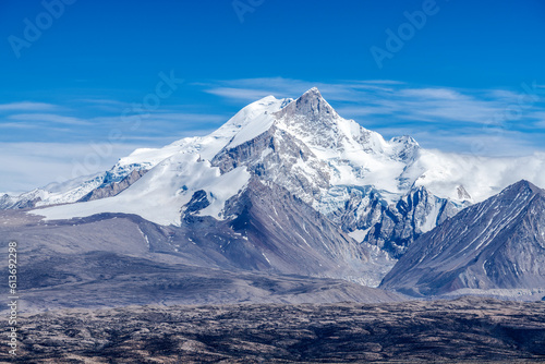 Wallpaper Mural Shishapangma snow mountain in Kashgar city Tibet Autonomous Region, China.
 Torontodigital.ca