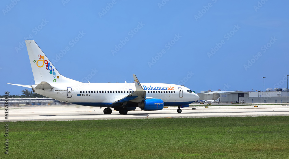 Bahamasair Boeing 737 (Bahamas Air) getting ready to depart from Fort