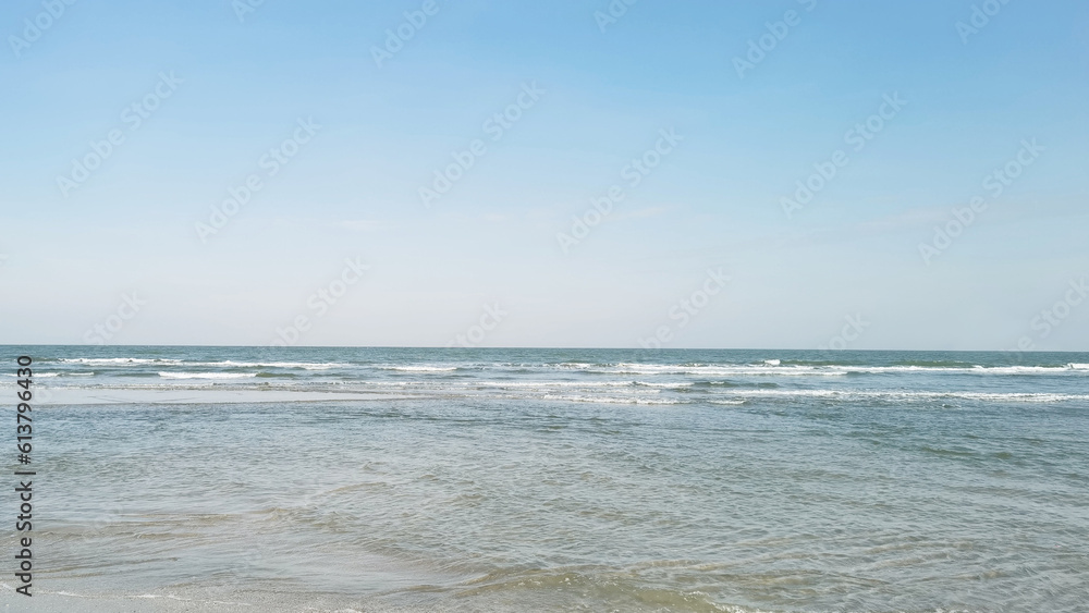 Obraz premium tropical beach and blue sky in nature 