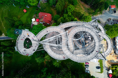 Fotografie Sky Walk observation tower in Sweradow Zdroj, Poland