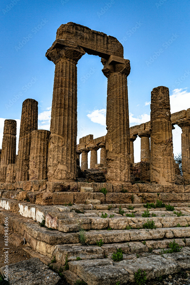 Temple of Concordia in the Valle dei Templi in Agrigento f Sicily, Italy.