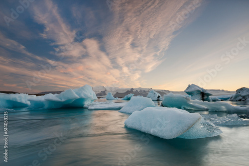 icebergs floating towards the north atlantic ocean in the glacier lagoon jokulsarlon in south iceland on the borders of vatnajokull national park