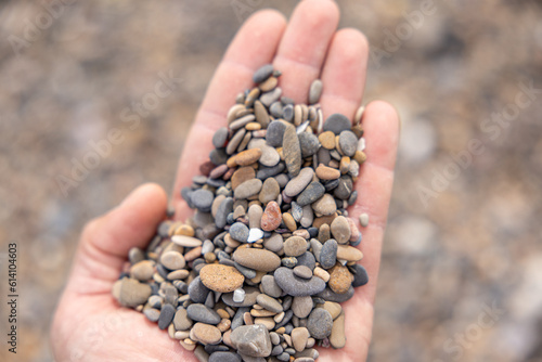 Kleine Steine auf der Hand 