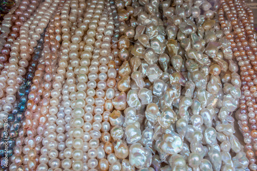 Obraz na płótnie Loads of cultured pearls in bulk w salonie