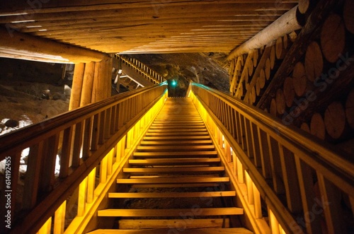 escaleras de la Mina de Sal de Wieliczka photo