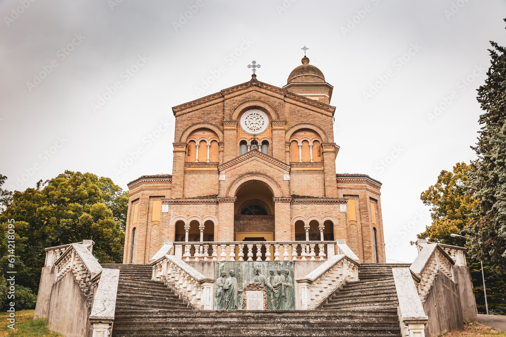 Obraz premium Church of Saint Peter the Apostle in Costamezzana (Noceto), Province of Parma, Emilia-Romagna, Italy