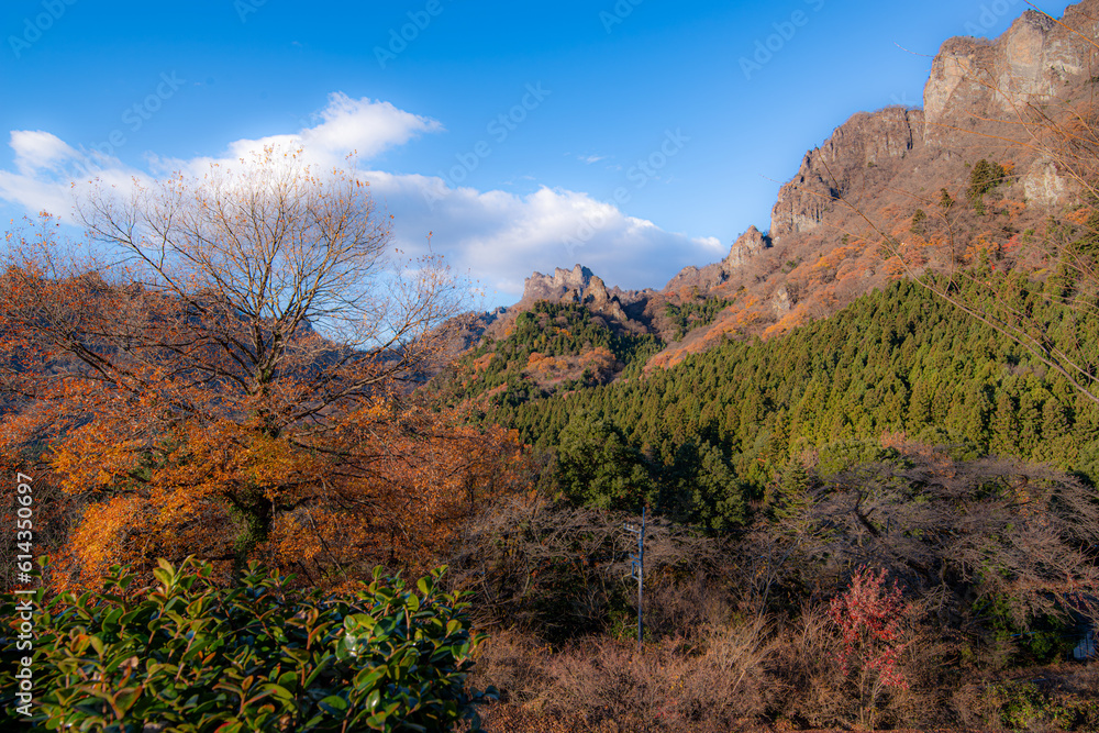 群馬県にある妙義山の紅葉