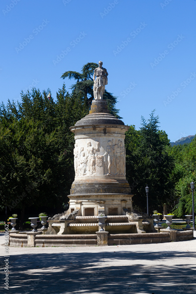 Statue dedicated to the tenor Julian Gayarre, Pamplona (Spain)