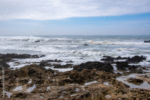Atrapa la serenidad del mar de Oporto con sus aguas cristalinas y su brisa salada. Disfruta de la belleza de la costa atlántica y deja que la magia del océano inspire tus sentidos.  © Beatriz