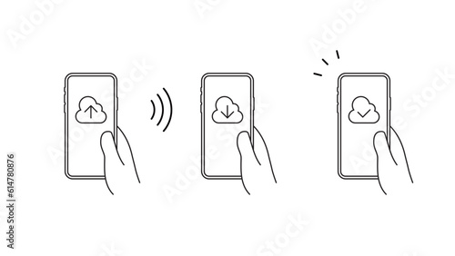 手に持ったスマートフォンにクラウドのアイコンのセット