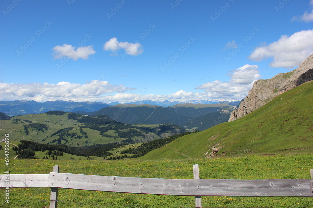 Holidays in Trentino Alto-Adige, one of the most beautiful clean regions of Italy, with breathtaking landscapes and lots of activities to do immersed in unspoiled nature!!