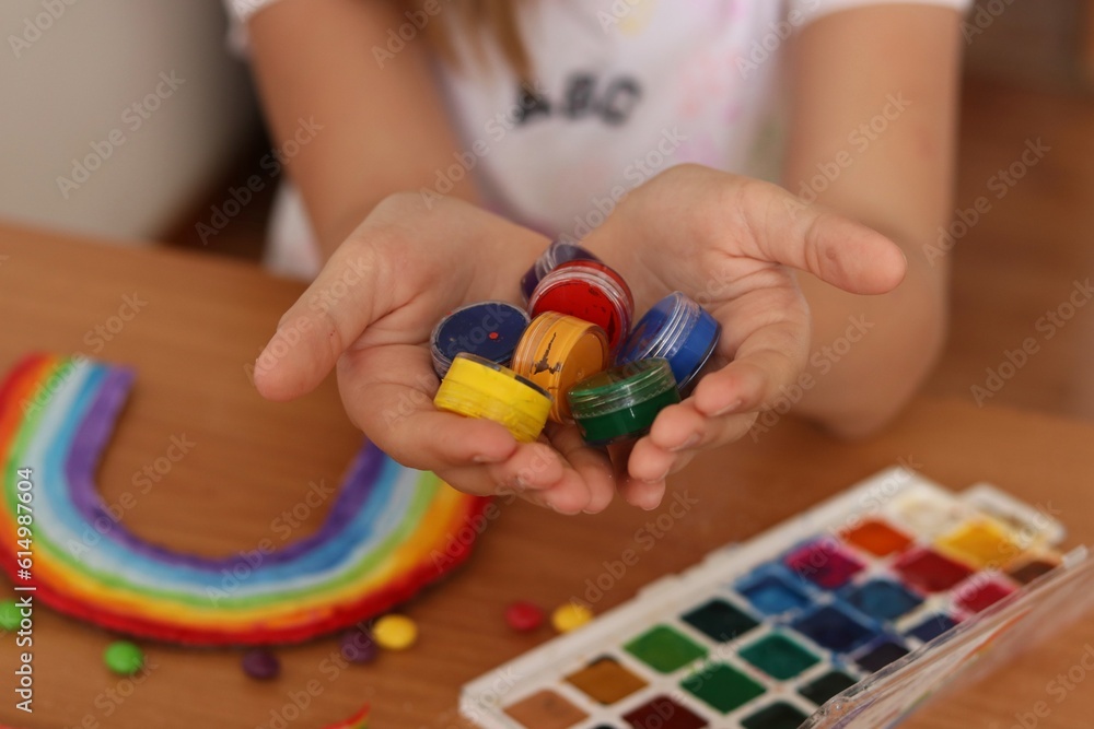 child draws paints child draws paints