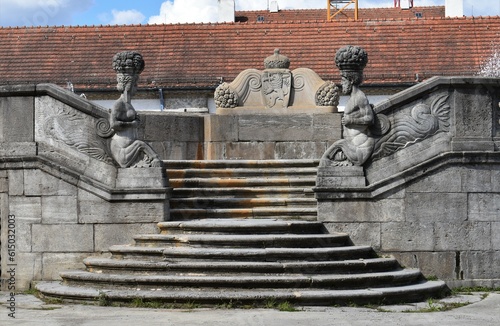 Brunnenbecken im Sprudelhof von Bad Nauheim (Wetterau)