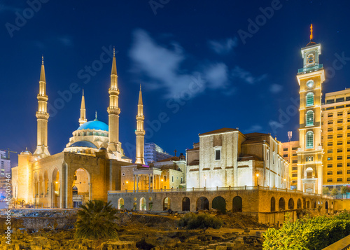 Mohammad Al-Amin mosque and Saint Georges Maronite Cathedral, Beirut, Lebanon