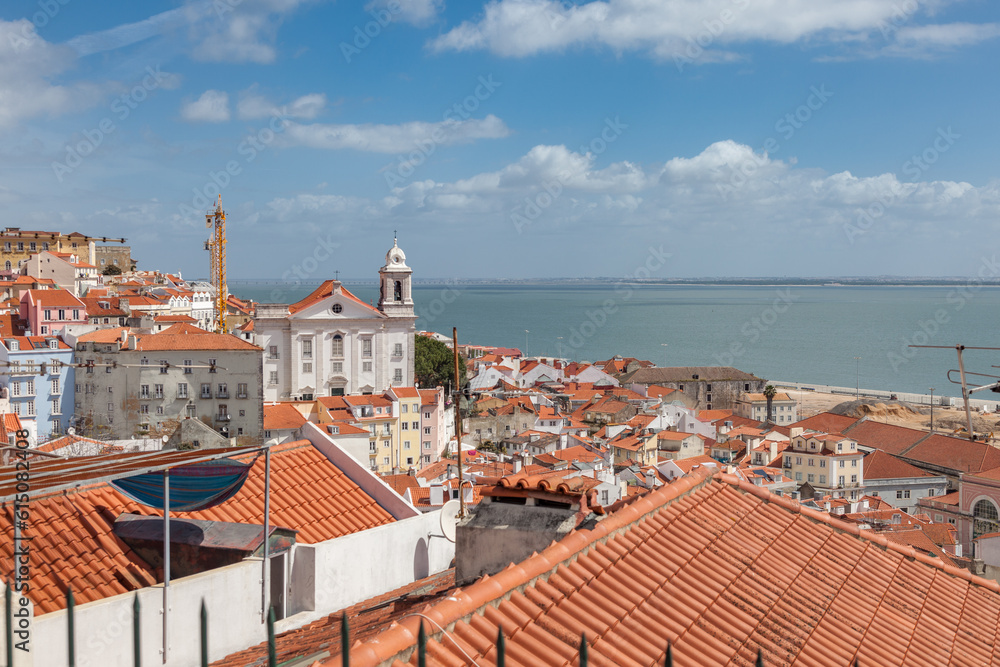 Sea ​​views from the roofs of Lisbon
