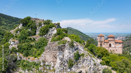 Obraz na płótnie Ruins of Asen’s Fortress, Bulgaria w salonie