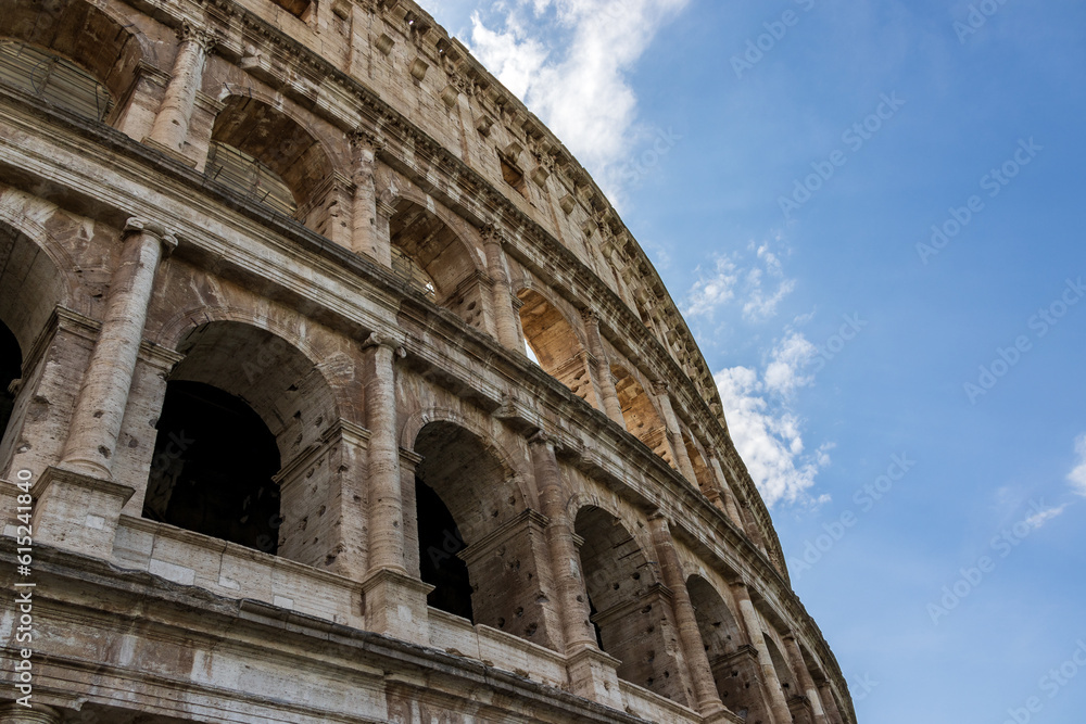 Das Kolosseum in Rom. Seitlich landscape