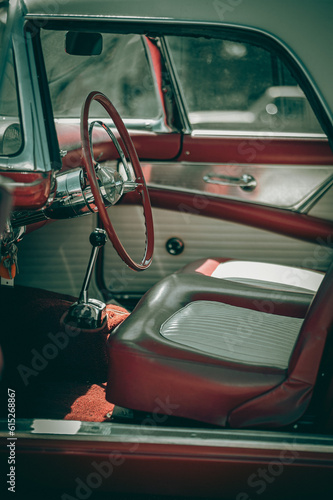 ‘55 Ford Thunderbird
