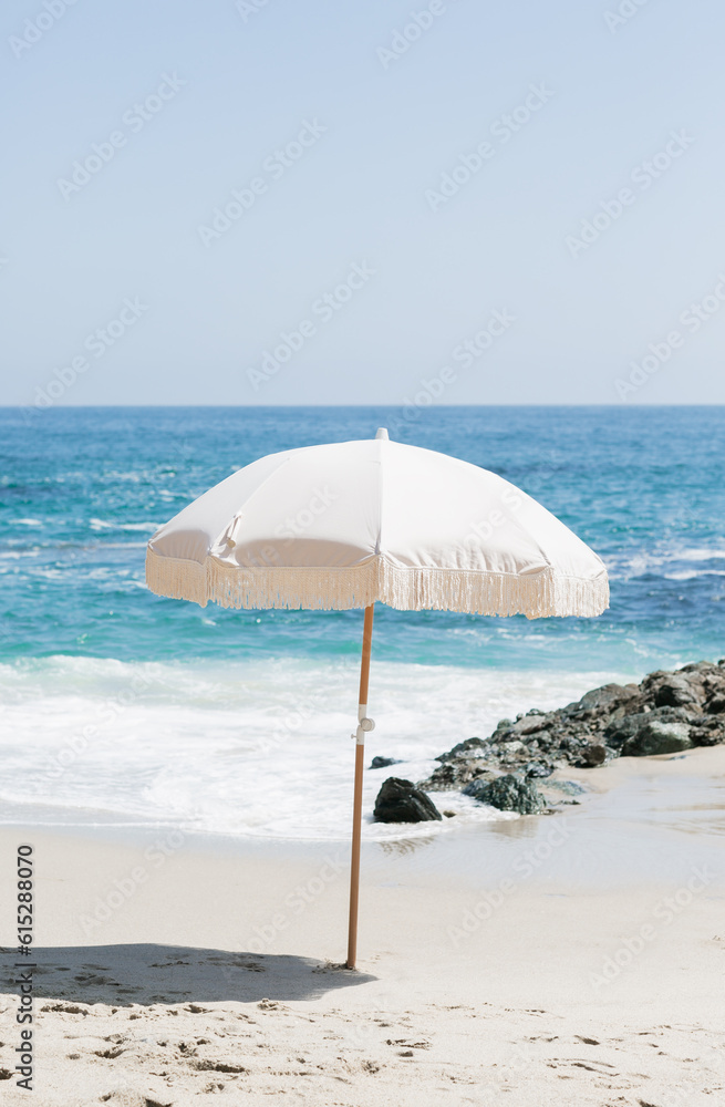Umbrella Laguna Beach California, Ocean, Beach, Sand, Horizon, Sea, Sky,
