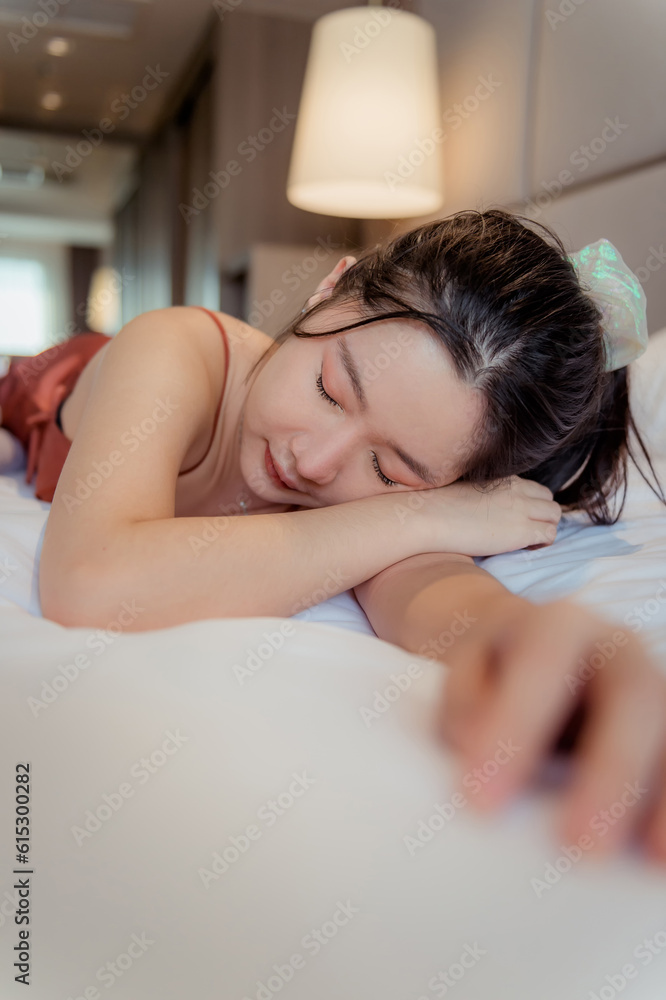 Fototapeta premium girl in bedroom