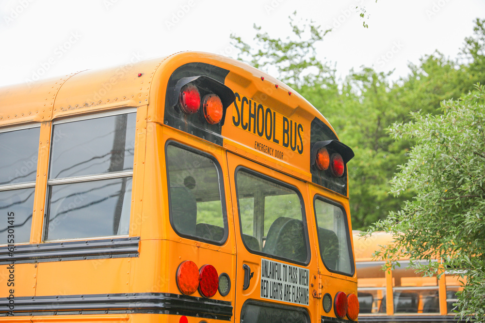 yellow-school-bus-a-symbol-of-education-and-childhood-nostalgia