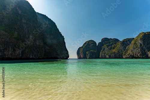 Der berühmte Maya Beach auf Phi Phi Leh, Koh Phi Phi, Thailand © Lapping Pictures