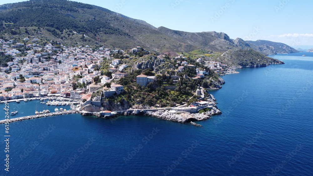 Foto isla griega dron IDRA AEGINA POROS
