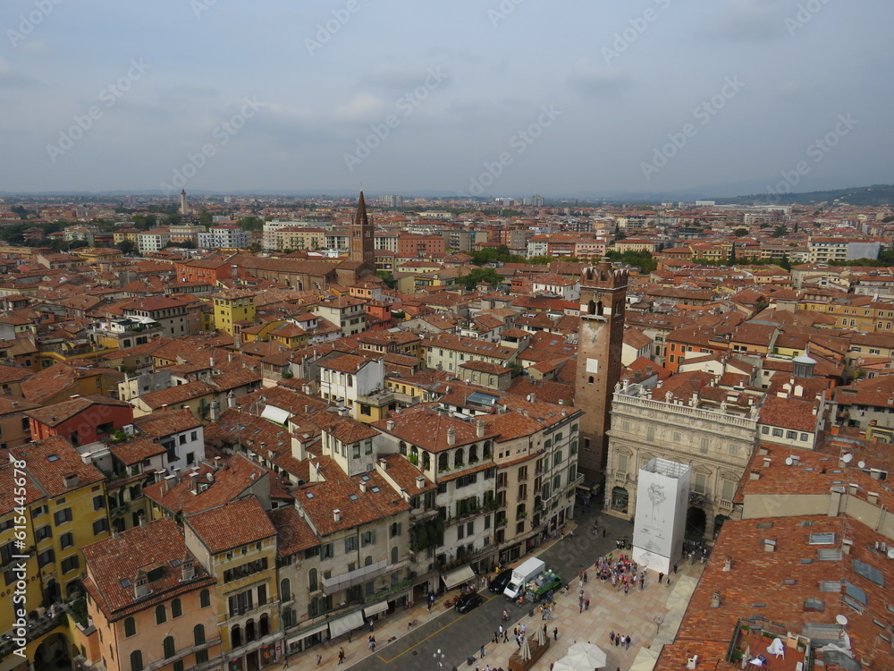 panorama dalla Torre dei Lamberti, Verona, Veneto, Italia