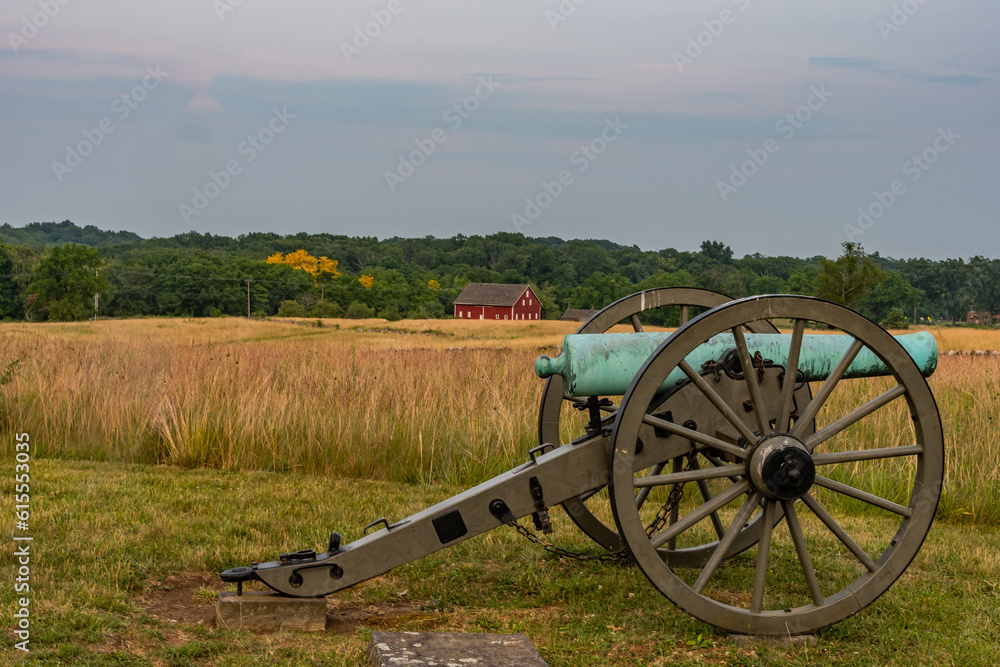 Cannon and Civil War Farm, Gettysburg Pennsylvania USA