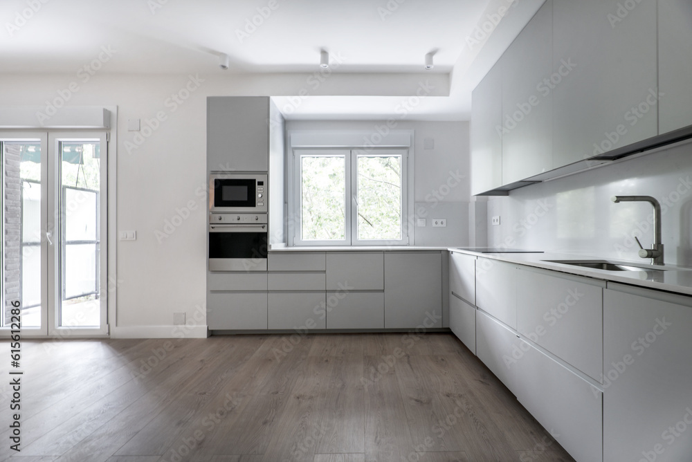 Obraz premium Corner of a newly fitted modern kitchen