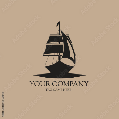 Fotografia sailing boat on the sea logo templates vector